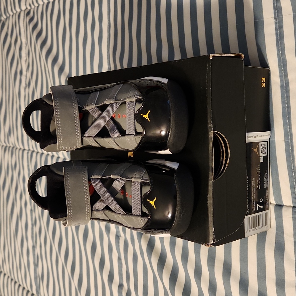 Jordan Sneakers size 7